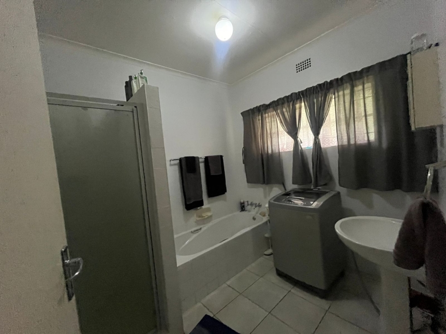 4 Bedroom Property for Sale in Protea Park North West